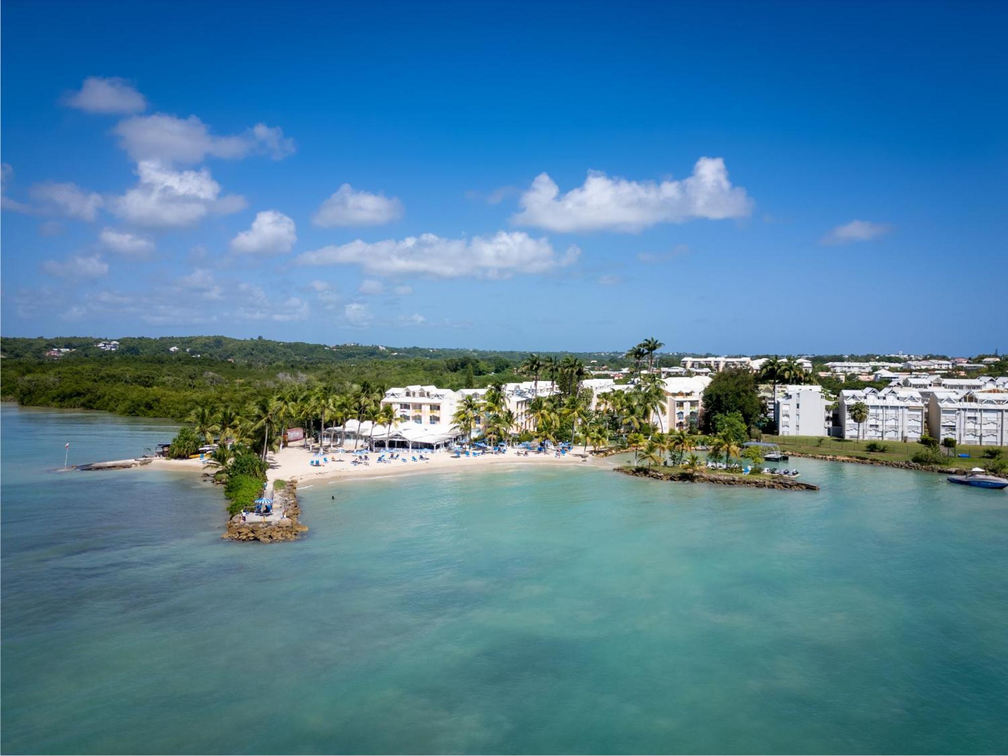 Canella Beach Hotel Le Gosier  Exterior photo