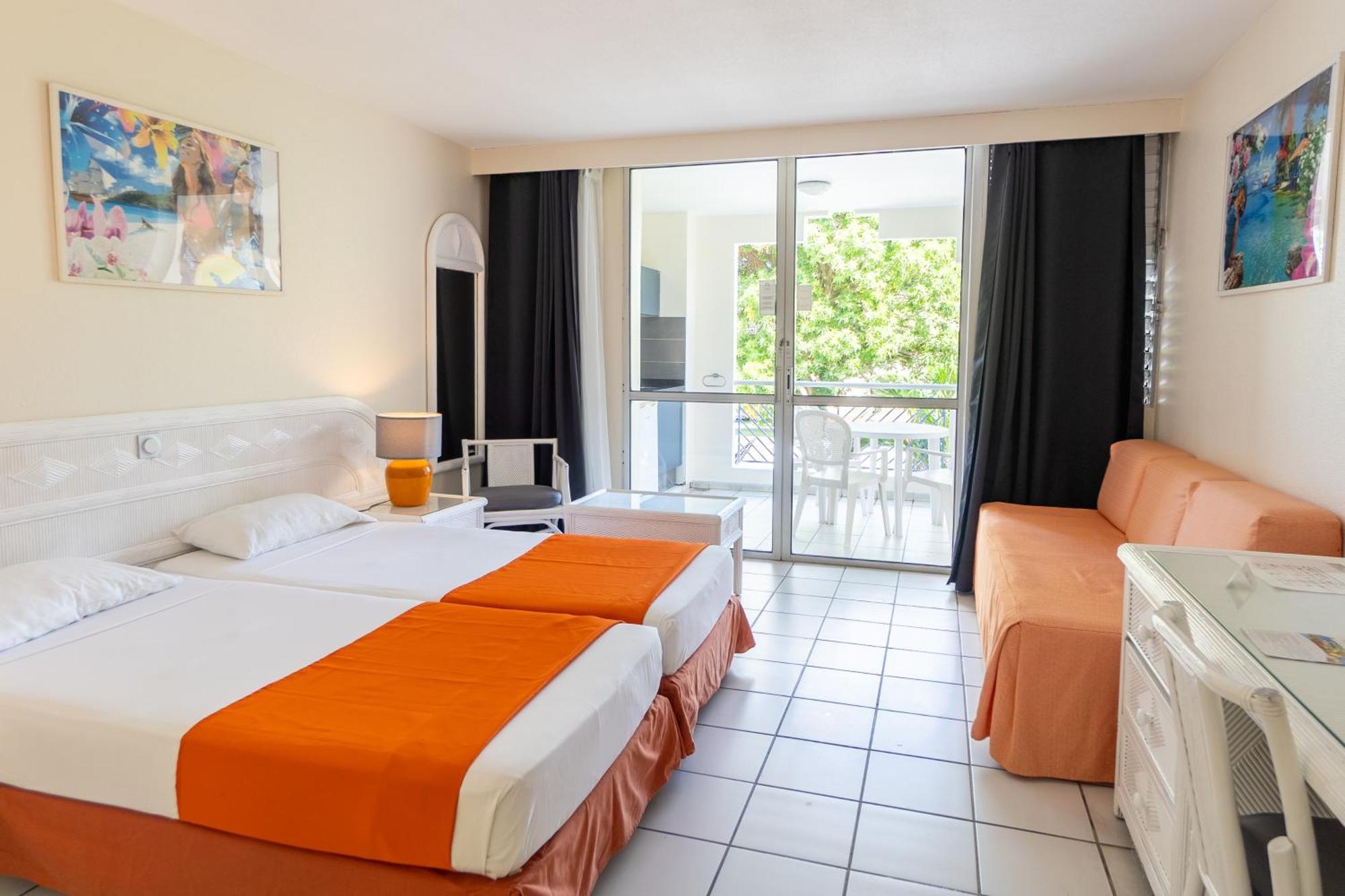 Canella Beach Hotel Le Gosier  Exterior photo