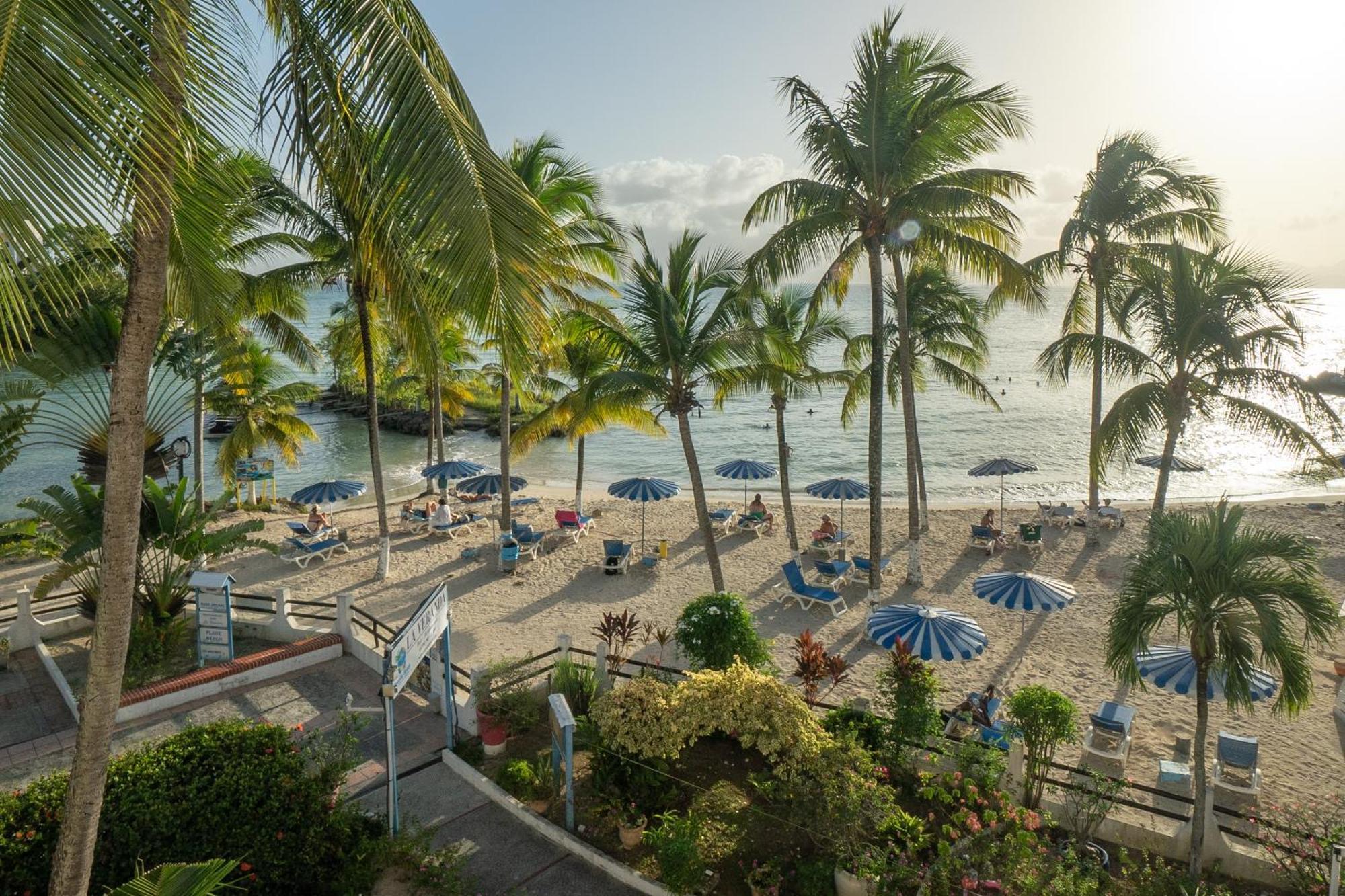 Canella Beach Hotel Le Gosier  Exterior photo