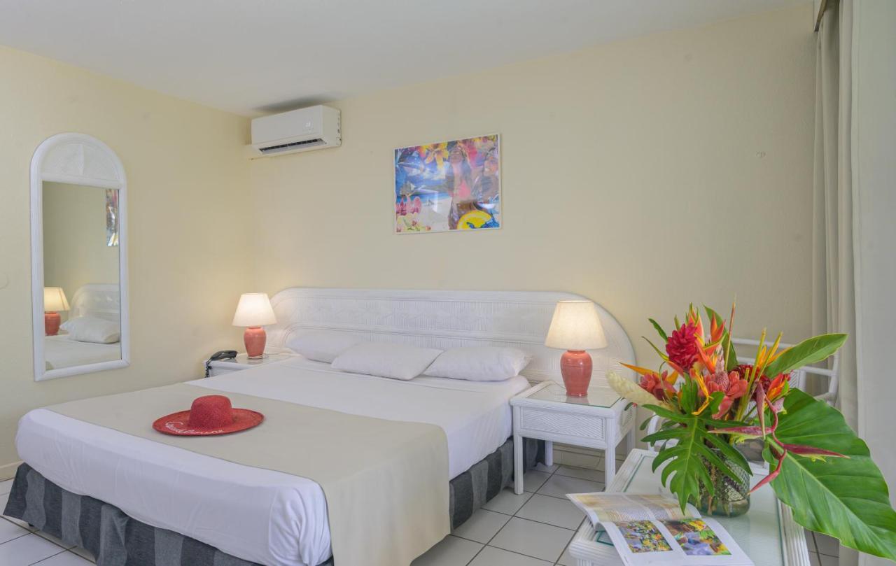 Canella Beach Hotel Le Gosier  Exterior photo